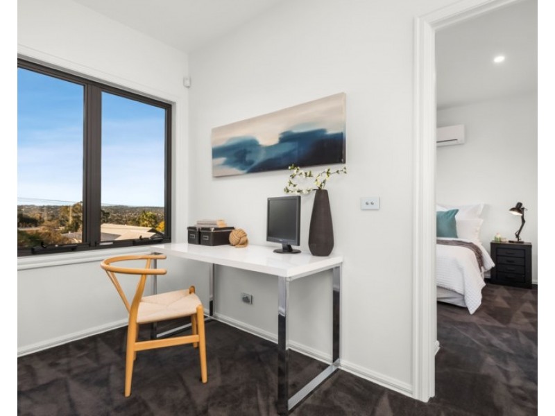 1/30 Glen Court, Glen Waverley VIC 3150