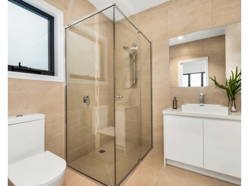 1/30 Glen Court, Glen Waverley VIC 3150