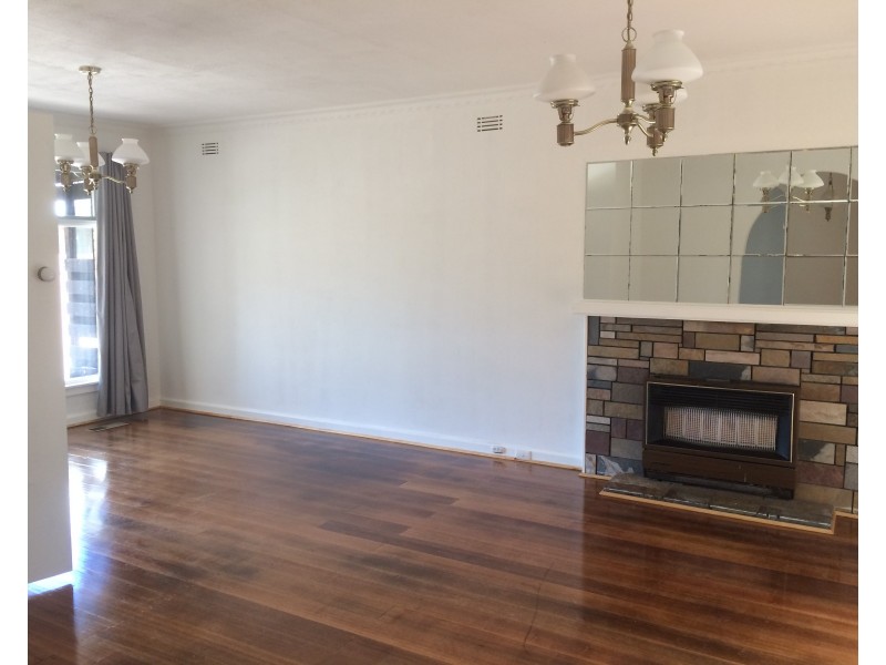 35 Glencairn Street, Mulgrave VIC 3170