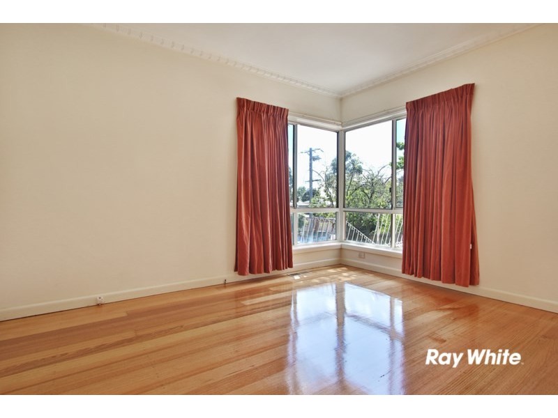 50 Madeline Street, Glen Waverley VIC 3150