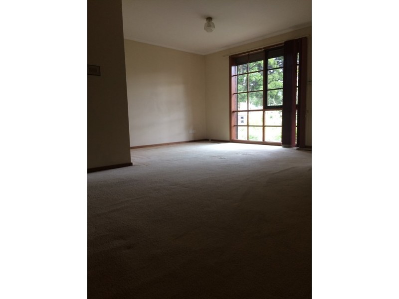 2/11-13 Beacon Street, Glen Waverley VIC 3150