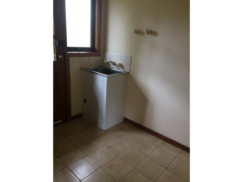 2/11-13 Beacon Street, Glen Waverley VIC 3150