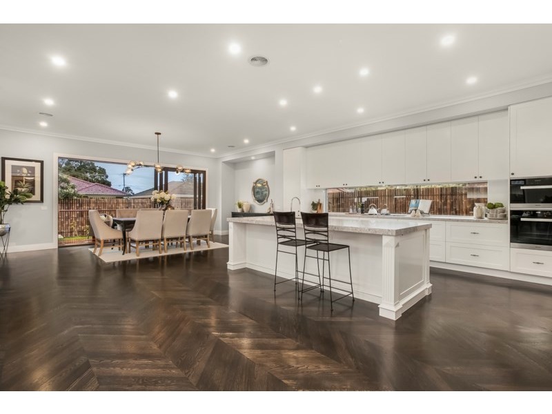 74 Guinevere Parade, Glen Waverley VIC 3150