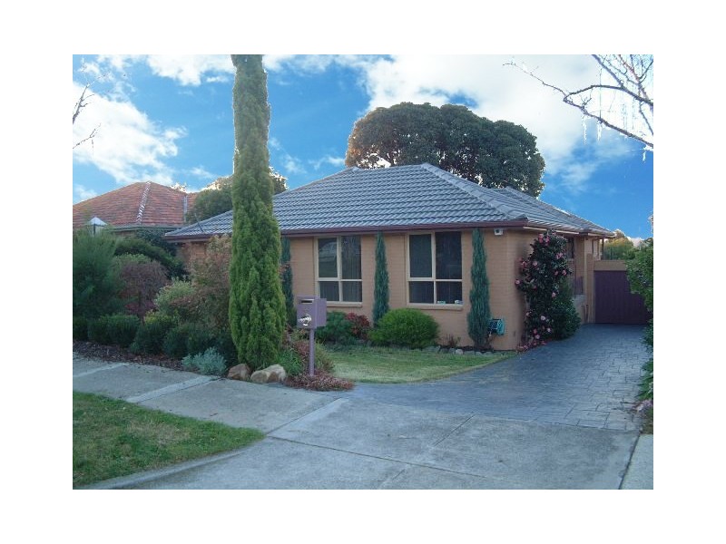 51 Leicester Avenue, Glen Waverley VIC 3150