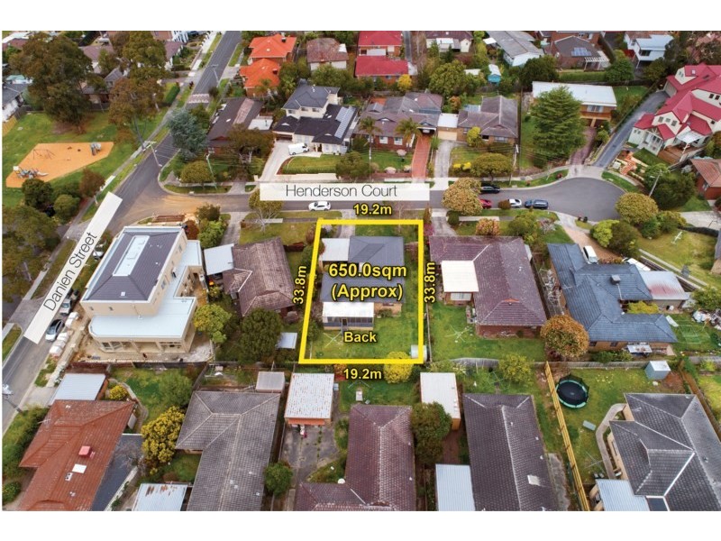 11 Henderson Court, Glen Waverley VIC 3150