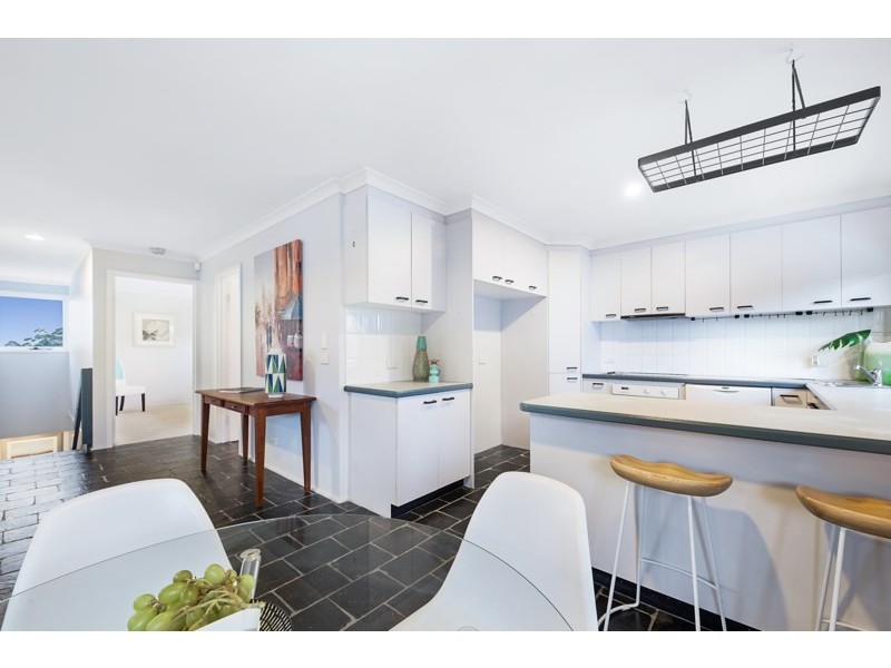 17 Windermere Crescent, Mulgrave VIC 3170