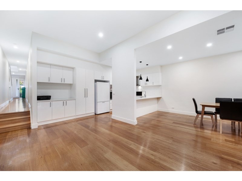 1/13 Loraine Avenue, Box Hill North VIC 3129