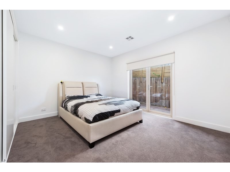 1/13 Loraine Avenue, Box Hill North VIC 3129