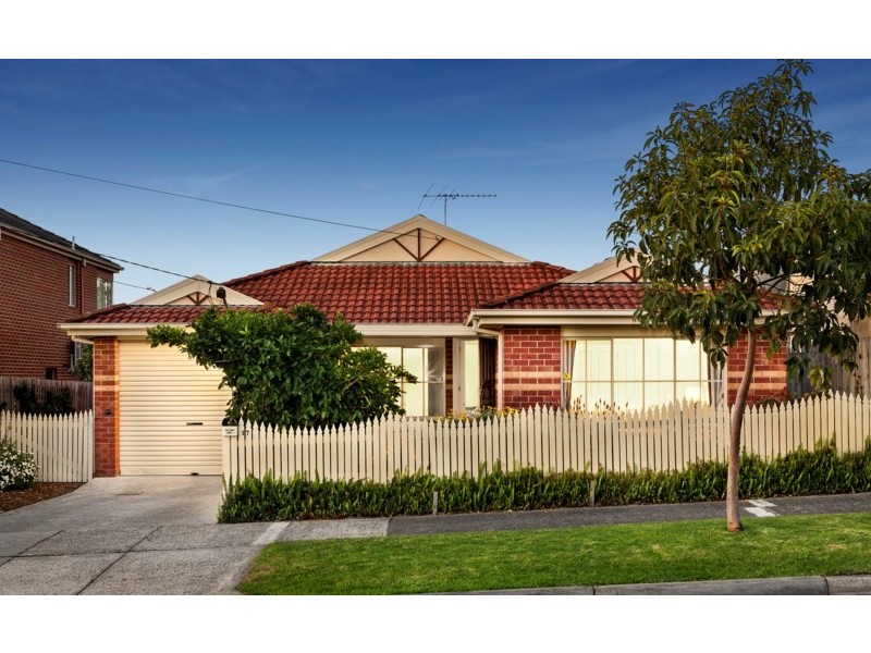 17 Woolert Street, Ashwood VIC 3147
