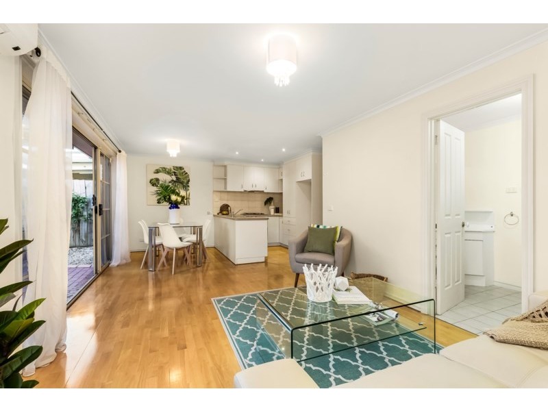 17 Woolert Street, Ashwood VIC 3147