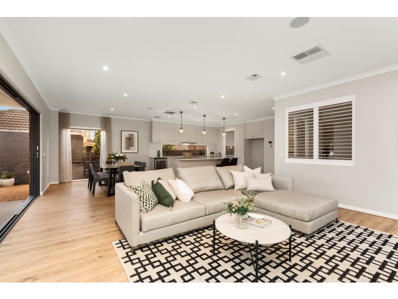 28 Irving Street, Mount Waverley VIC 3149