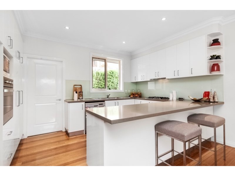 1/13 Rolls Court, Glen Waverley VIC 3150