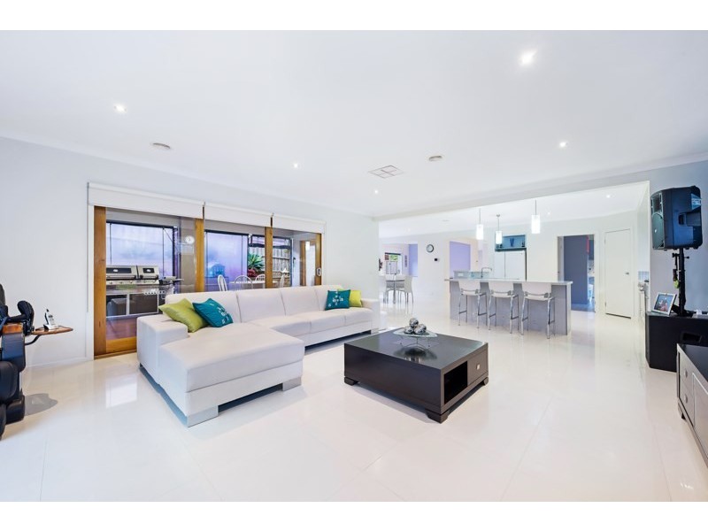 10 Derby Place, Mulgrave VIC 3170