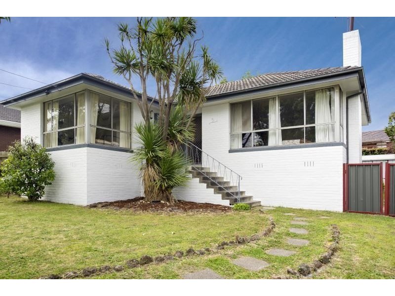 2 Statesman Avenue, Burwood East VIC 3151