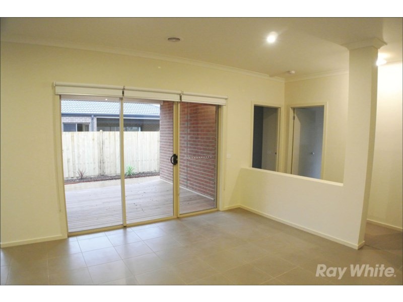 4 Goldstone Court, Keysborough VIC 3173