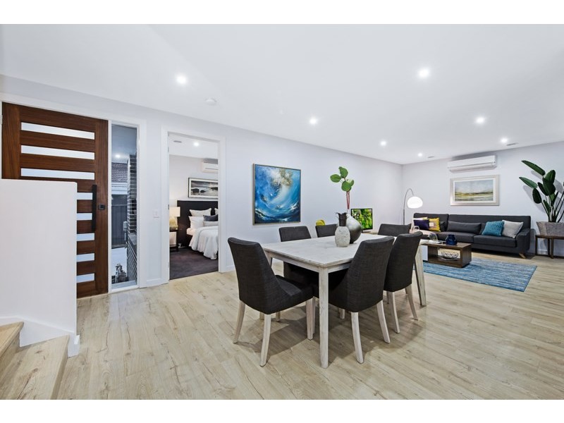 2/71 Highfield Avenue, Mulgrave VIC 3170