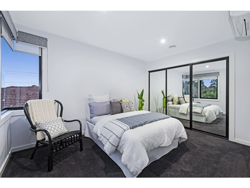 2/71 Highfield Avenue, Mulgrave VIC 3170