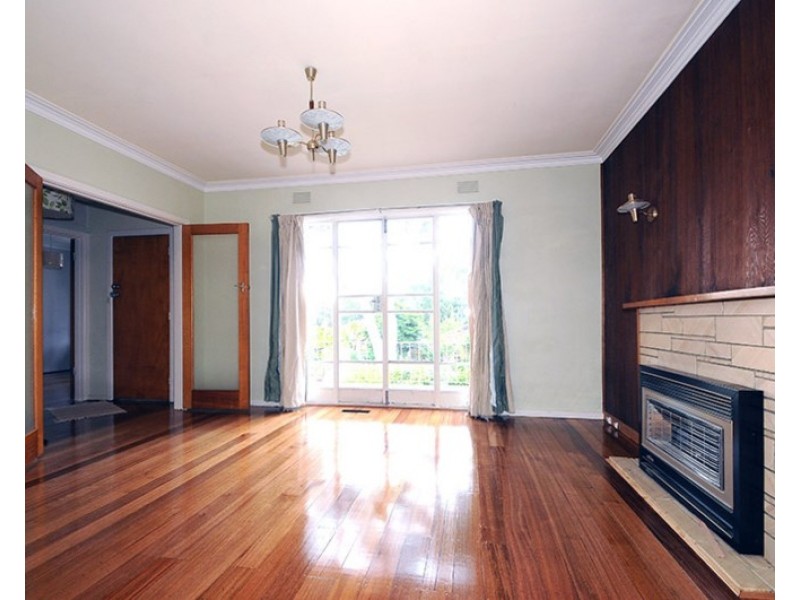 16 Sartori Street, Burwood East VIC 3151