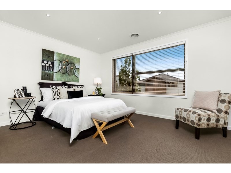 23 Brunton Crescent, Mulgrave VIC 3170