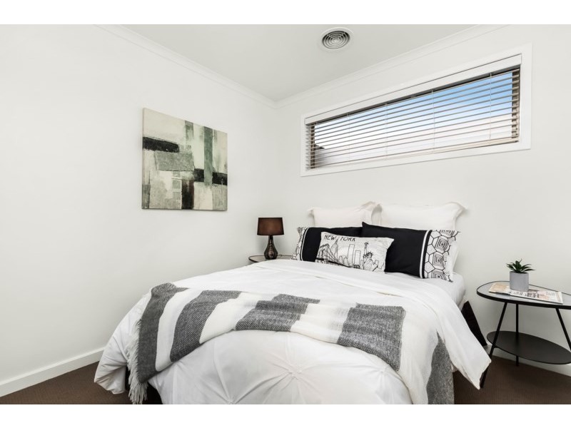 23 Brunton Crescent, Mulgrave VIC 3170