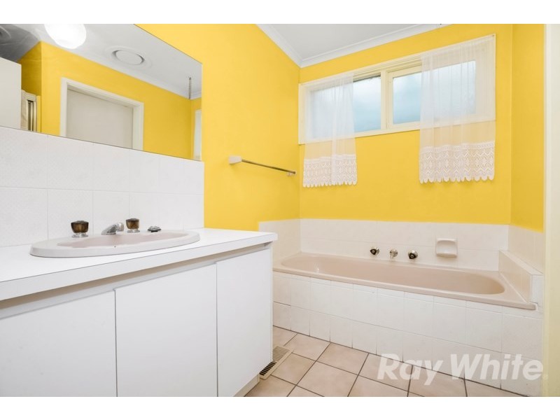 45 Garnett Road, Wheelers Hill VIC 3150