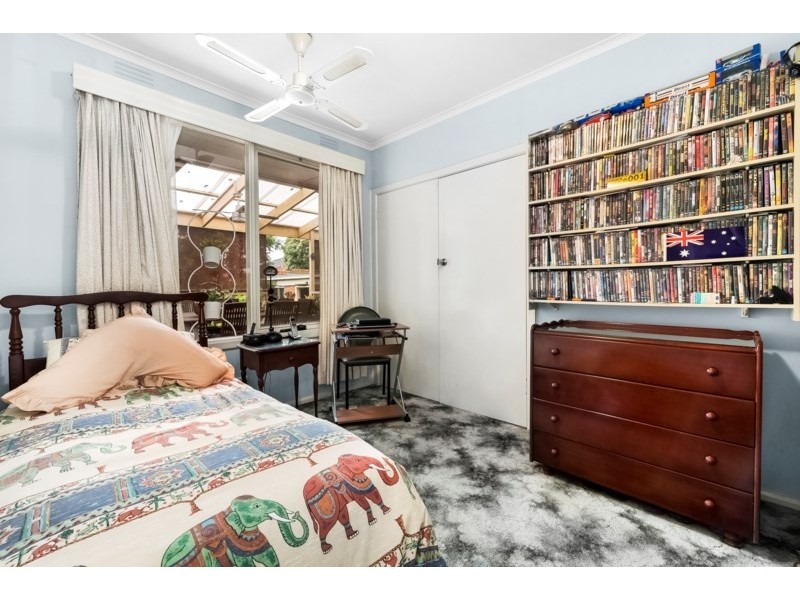 13 Clivejay Street, Glen Waverley VIC 3150