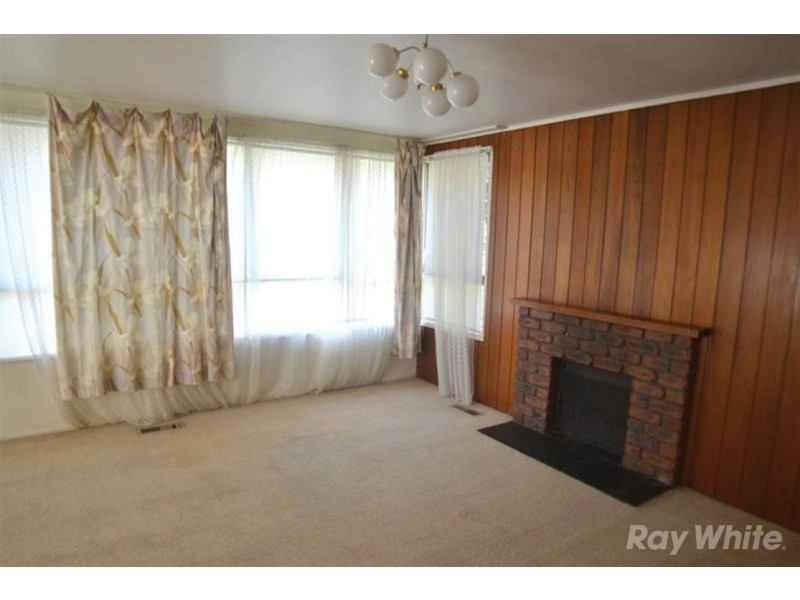 35 Woolwich Drive, Mulgrave VIC 3170