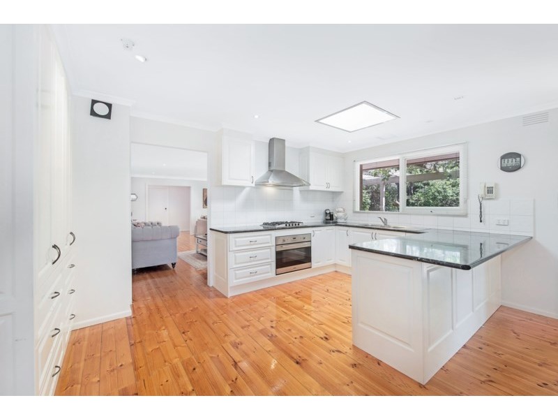 8 Solson Place, Donvale VIC 3111