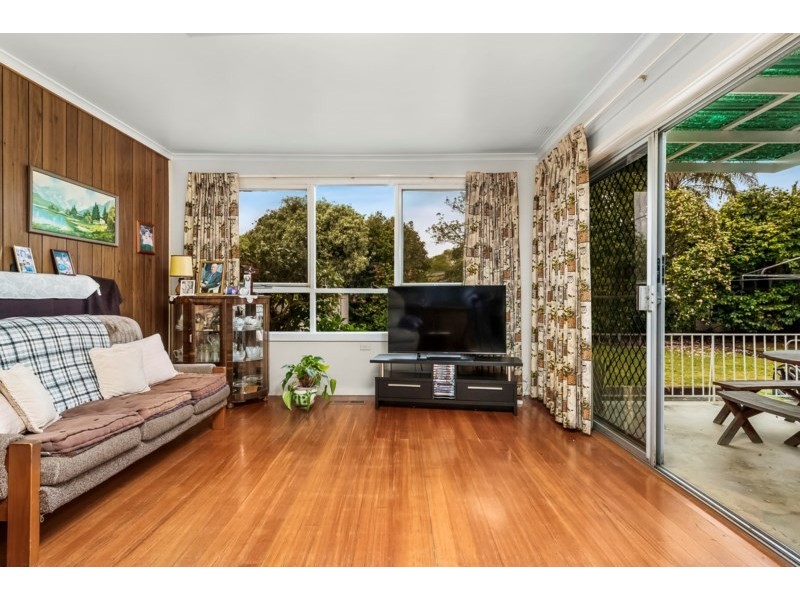 21 Roberts Street, Glen Waverley VIC 3150