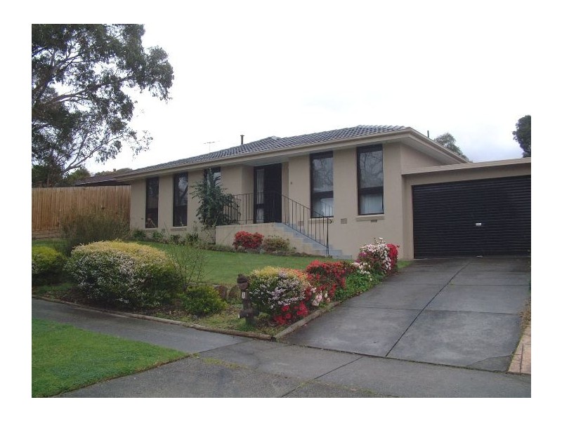 11 Marykirk Drive, Wheelers Hill VIC 3150