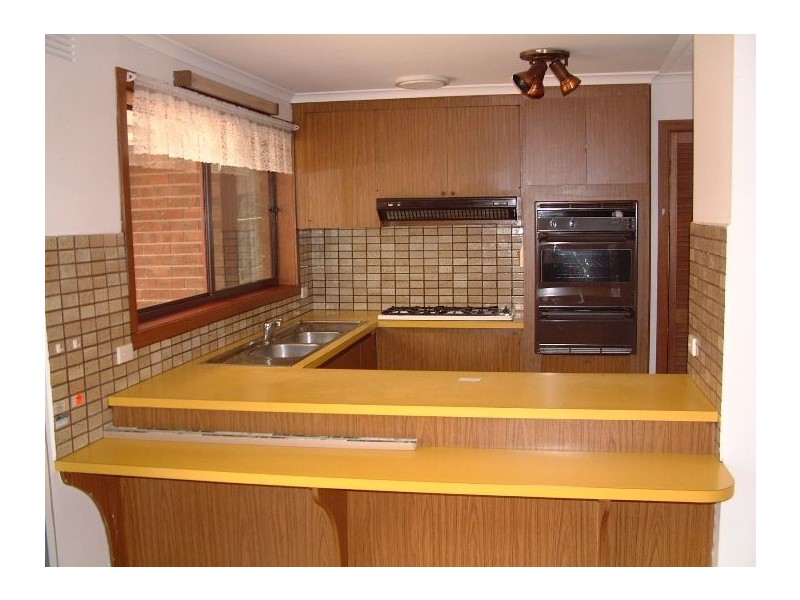 11 Marykirk Drive, Wheelers Hill VIC 3150