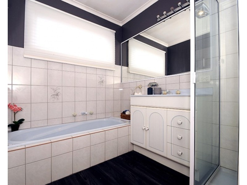 4 Priscilla Close, Wheelers Hill VIC 3150