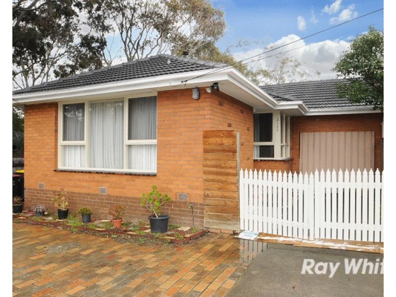 2/145 Blackburn Road, Mount Waverley VIC 3149