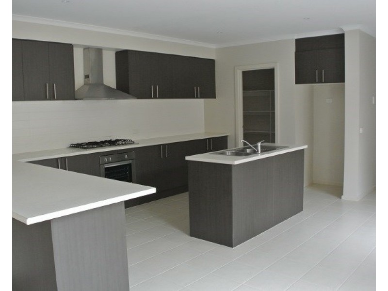 18 Steven Street, Dandenong VIC 3175