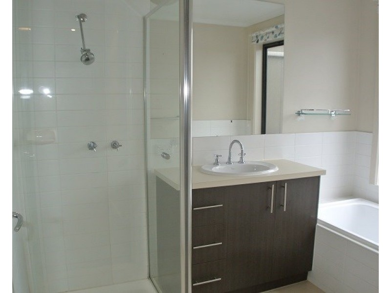 18 Steven Street, Dandenong VIC 3175