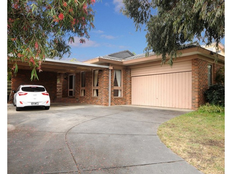 62 Strickland Drive, Wheelers Hill VIC 3150