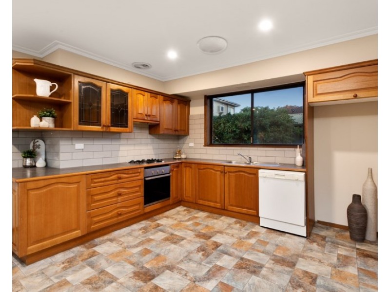 281 Mahoneys Road, Forest Hill VIC 3131