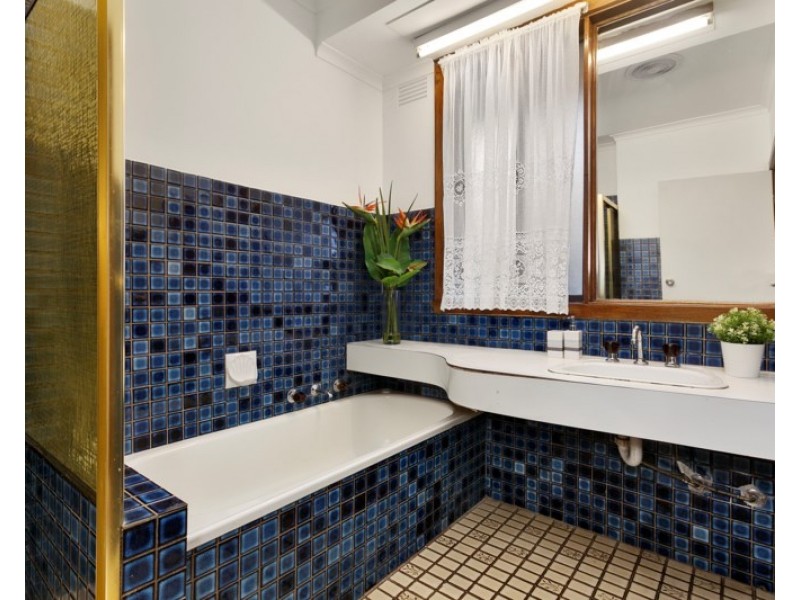 281 Mahoneys Road, Forest Hill VIC 3131