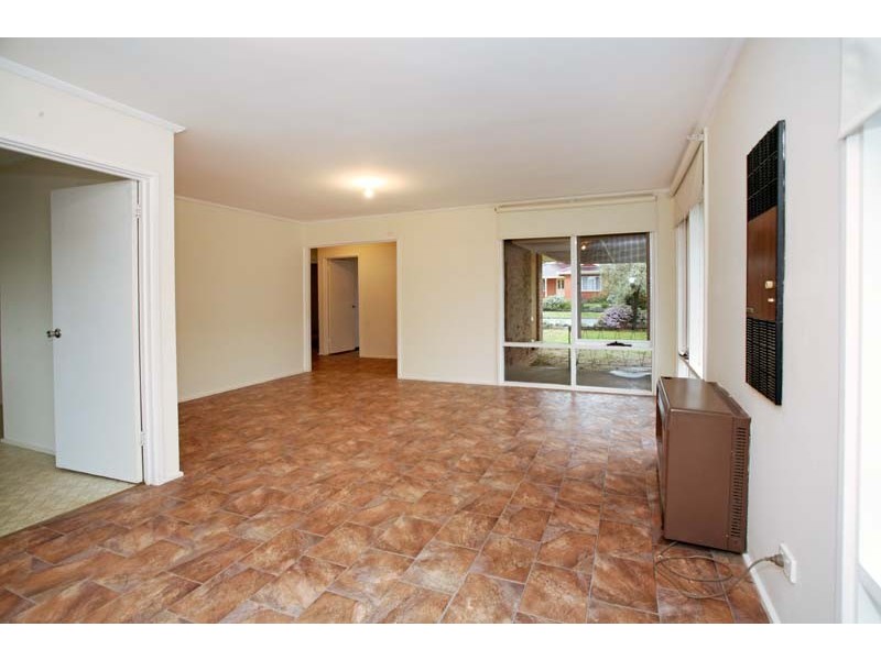 4 Oliphant Court, Mulgrave VIC 3170