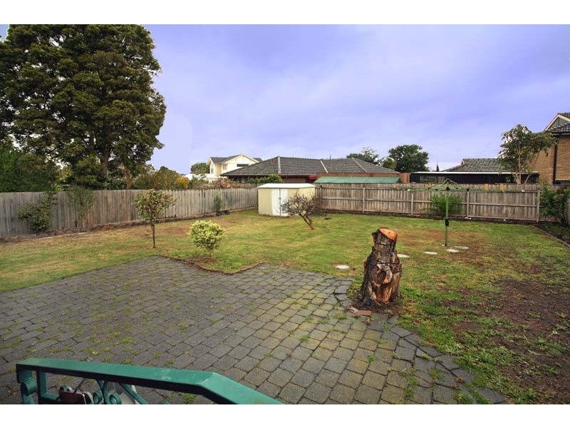 4 Oliphant Court, Mulgrave VIC 3170