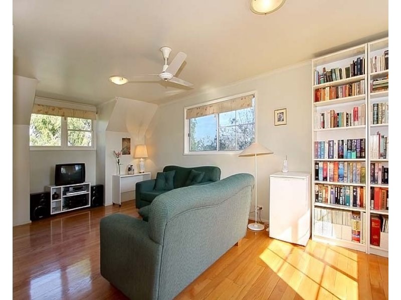 17 Ranfurlie Drive, Glen Waverley VIC 3150