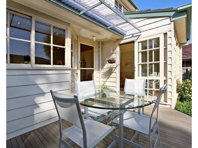 17 Ranfurlie Drive, Glen Waverley VIC 3150