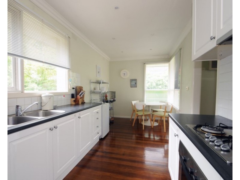 1/17 Norfolk Street, Glen Waverley VIC 3150