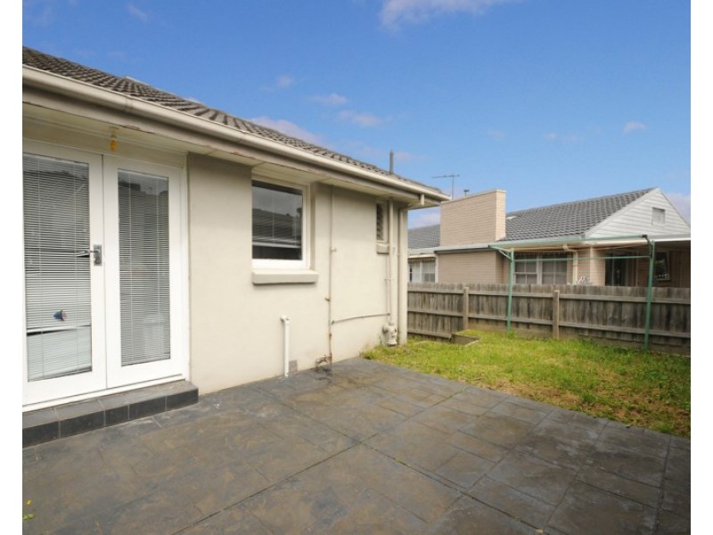 1/17 Norfolk Street, Glen Waverley VIC 3150