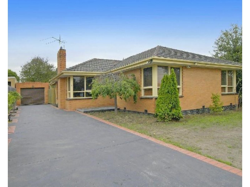 7 Folkstone Road, Glen Waverley VIC 3150
