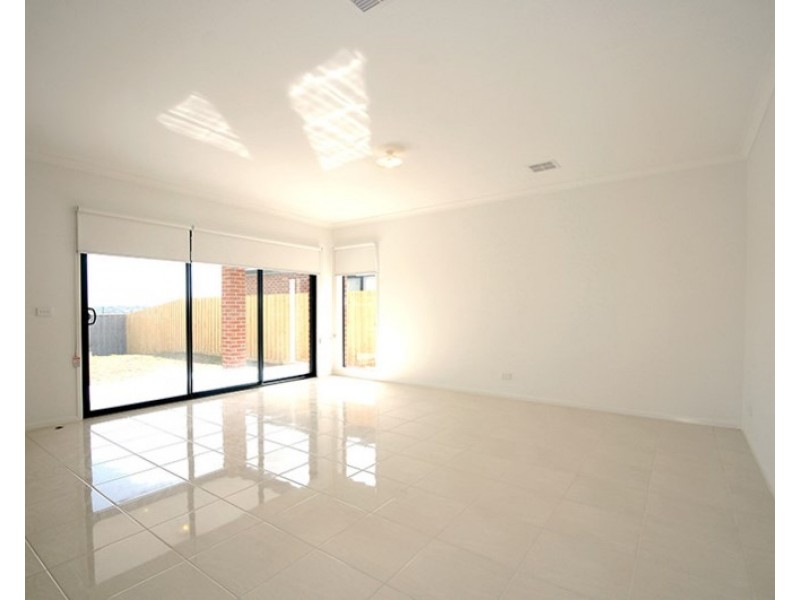 23 Baddeley Circuit, Croydon VIC 3136