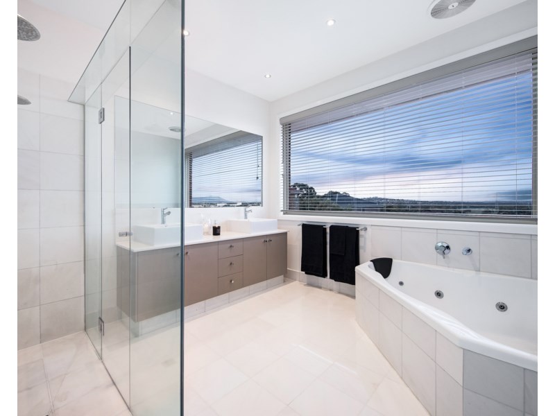 9 Catesby Close, Mulgrave VIC 3170