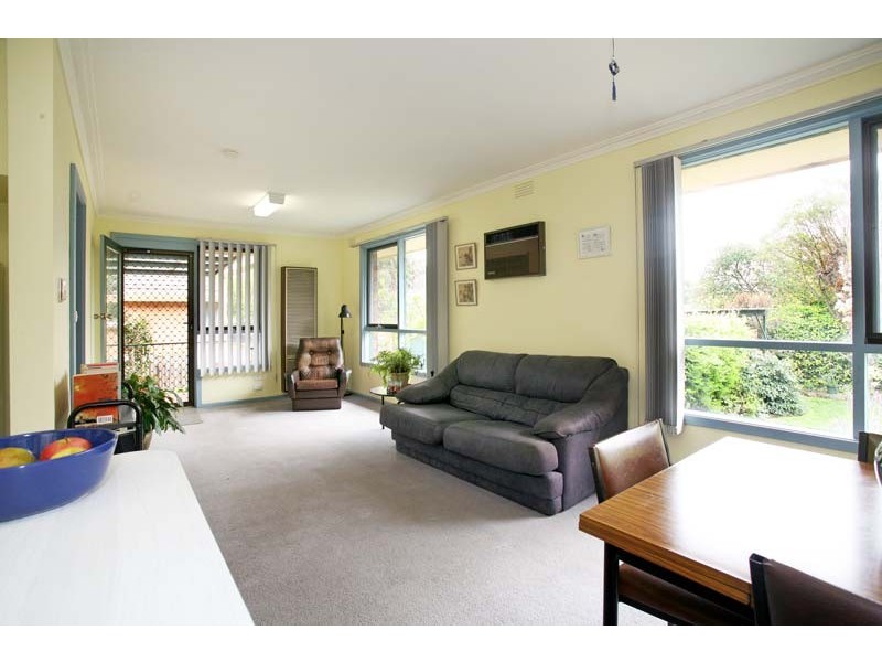 51 Garrisson Drive, Glen Waverley VIC 3150