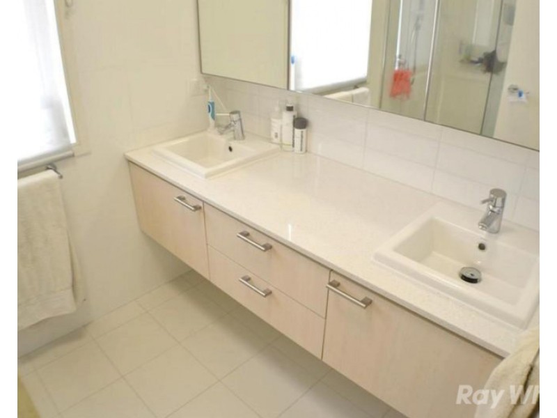 1 Beaconsfield Road, Mulgrave VIC 3170