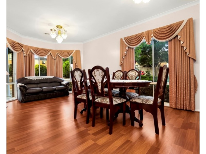 1 Jersey Close, Endeavour Hills VIC 3802
